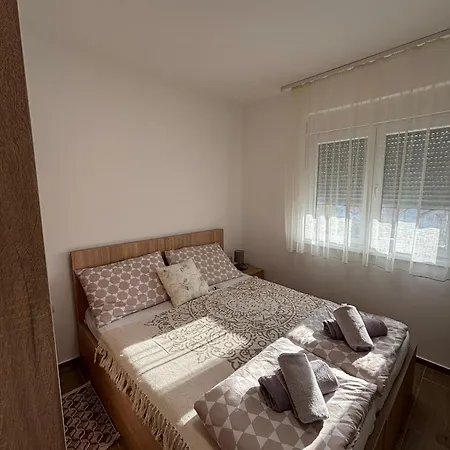 דירה Jasmina Apartman