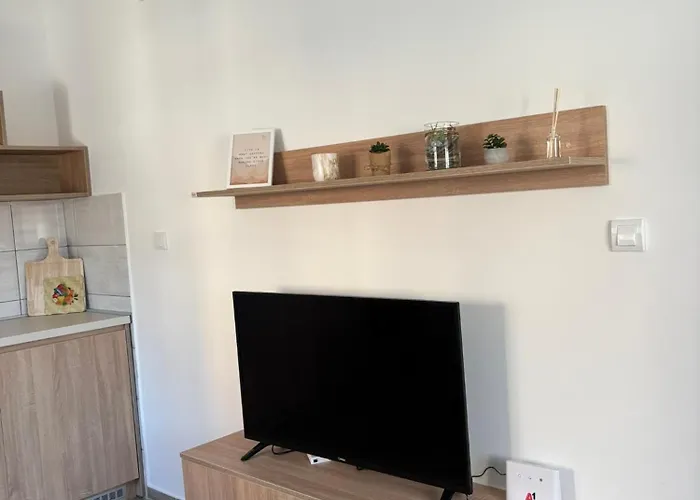 Jasmina Apartman סוקו בניה